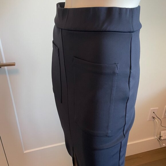 Finery London Fashion Group Bodycon Polyamide Blend Midi Skirt Navy 4 US/8 UK - Picture 3 of 12